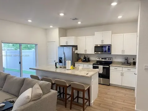 1842 SE 7th Terrace Homestead FL 33034