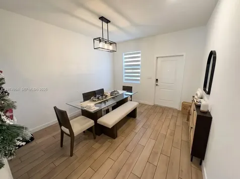 1842 SE 7th Terrace Homestead FL 33034