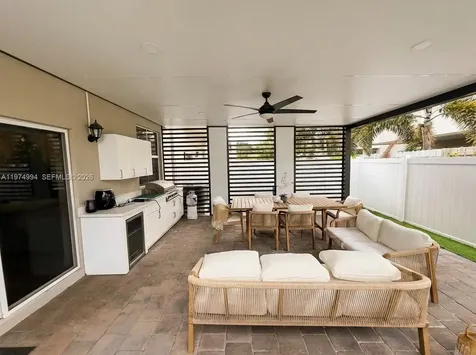 1842 SE 7th Terrace Homestead FL 33034