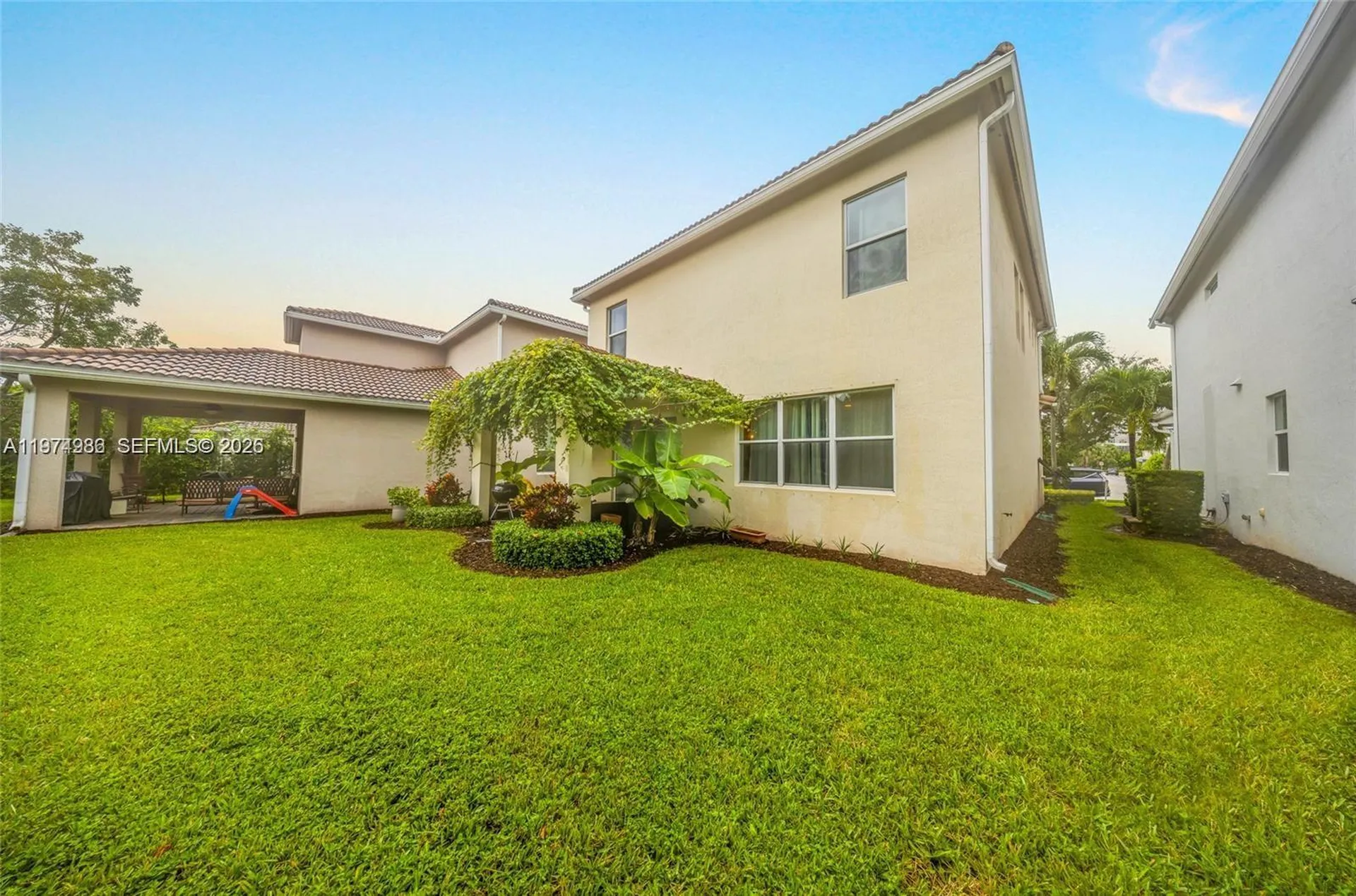 932 Banyan Drive Hollywood FL 33021