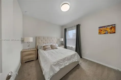 932 Banyan Drive Hollywood FL 33021