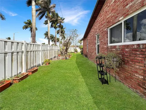 11501 NW 41st Street Sunrise FL 33323