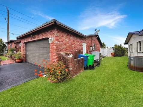 11501 NW 41st Street Sunrise FL 33323