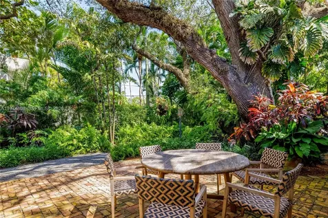 935 Escobar Avenue Coral Gables FL 33134