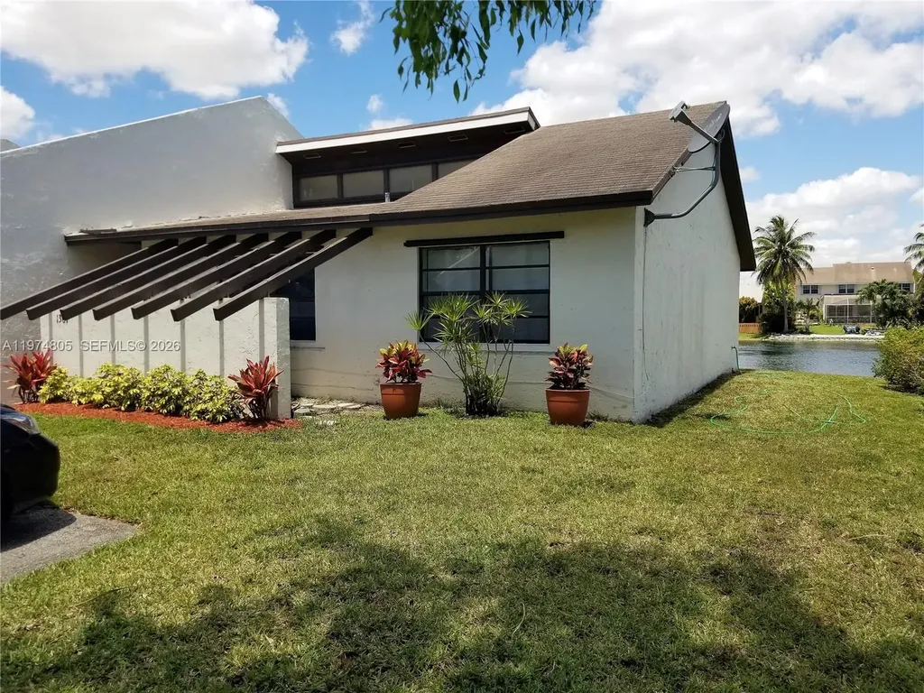 1361 Sandpiper Boulevard Homestead FL 33035