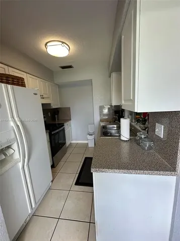 1361 Sandpiper Boulevard Homestead FL 33035