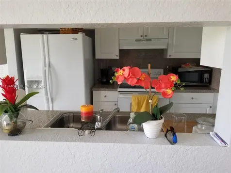 1361 Sandpiper Boulevard Homestead FL 33035