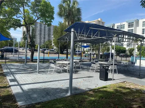 17620 Atlantic Boulevard Sunny Isles Beach FL 33160