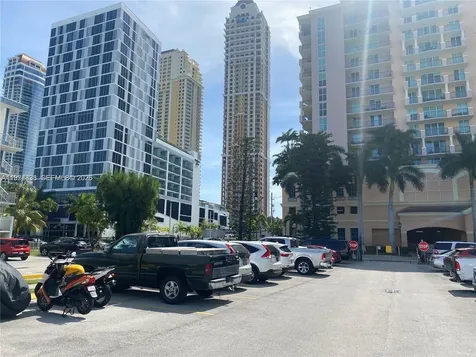 17620 Atlantic Boulevard Sunny Isles Beach FL 33160