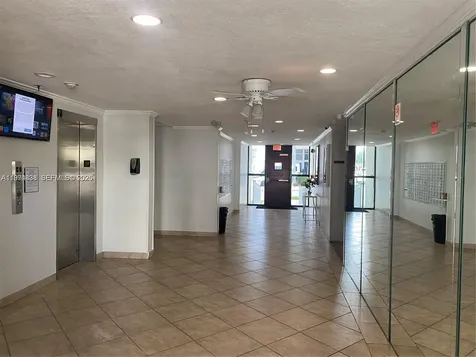 17620 Atlantic Boulevard Sunny Isles Beach FL 33160