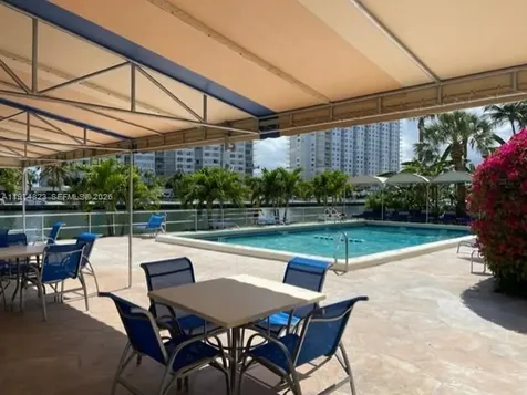 220 Kings Point Drive Sunny Isles Beach FL 33160