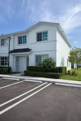 1081 NW 5th Street Florida City FL 33034