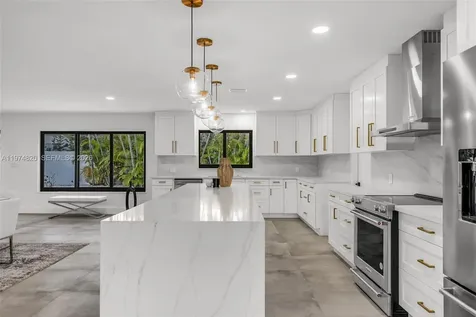 7120 SW 92nd Avenue Miami FL 33173