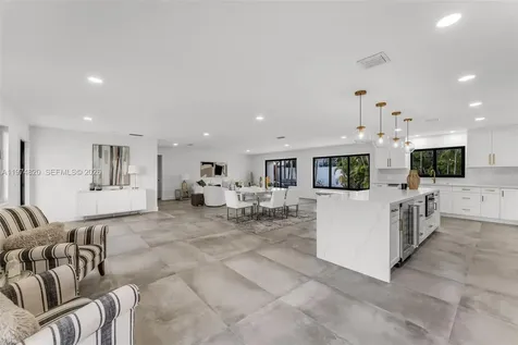 7120 SW 92nd Avenue Miami FL 33173