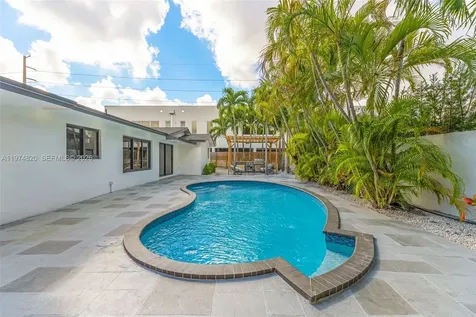 7120 SW 92nd Avenue Miami FL 33173