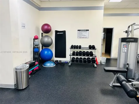 5825 Collins Avenue Miami Beach FL 33140