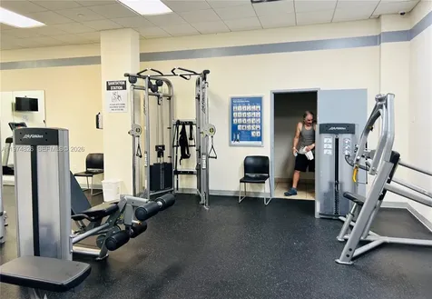 5825 Collins Avenue Miami Beach FL 33140