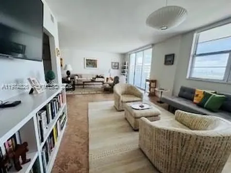 5825 Collins Avenue Miami Beach FL 33140