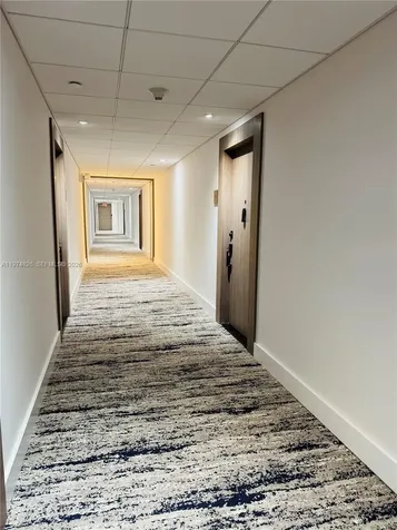 5825 Collins Avenue Miami Beach FL 33140