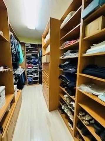 5825 Collins Avenue Miami Beach FL 33140