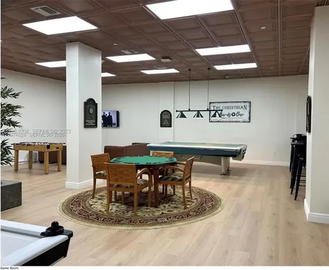 5825 Collins Avenue Miami Beach FL 33140