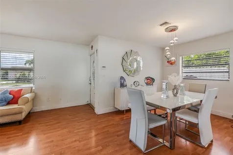 11751 SW 30th Street Miami FL 33175