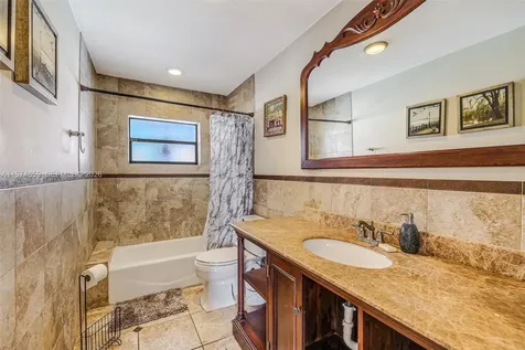 11751 SW 30th Street Miami FL 33175