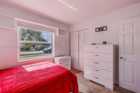 11751 SW 30th Street Miami FL 33175