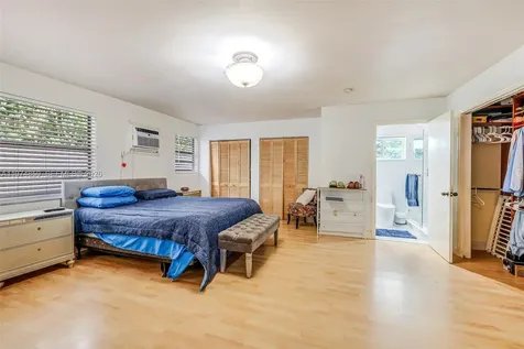 11751 SW 30th Street Miami FL 33175