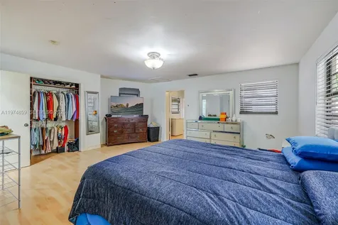 11751 SW 30th Street Miami FL 33175