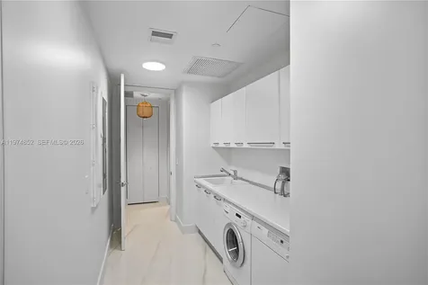 16051 Collins Avenue Sunny Isles Beach FL 33160