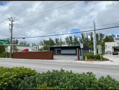 1235 NW 103rd Street Miami FL 33147