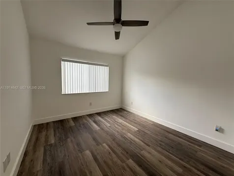 North Lauderdale FL 33068