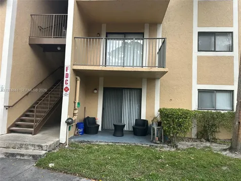 9491 S Palm Circle S Pembroke Pines FL 33025