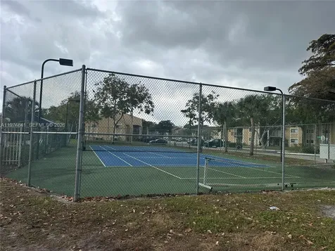 9491 S Palm Circle S Pembroke Pines FL 33025