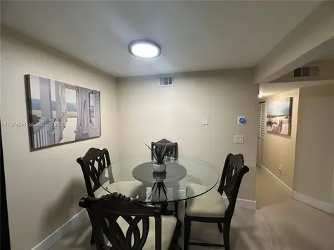 9491 S Palm Circle S Pembroke Pines FL 33025