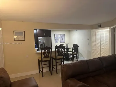 9491 S Palm Circle S Pembroke Pines FL 33025