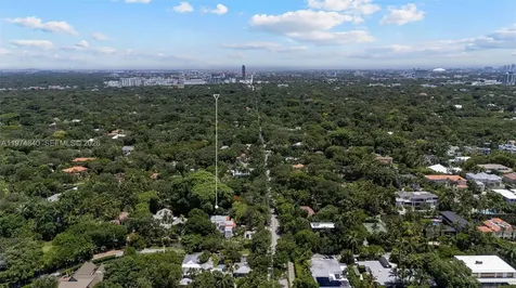 4286 S Douglas Road Miami FL 33133
