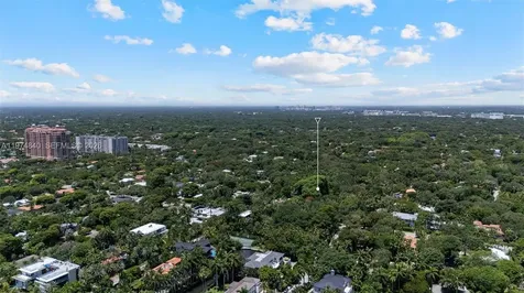 4286 S Douglas Road Miami FL 33133