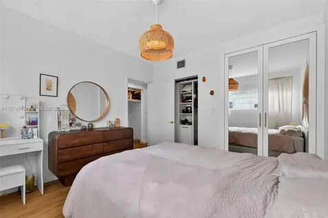 8600 Byron Avenue Miami Beach FL 33141