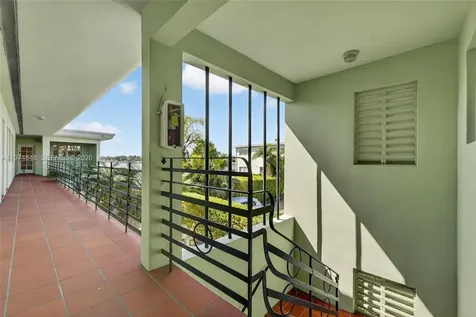 8600 Byron Avenue Miami Beach FL 33141