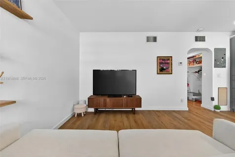 8600 Byron Avenue Miami Beach FL 33141
