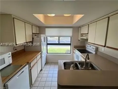 1041 River Run Other City - In The State Of Florida FL 33935
