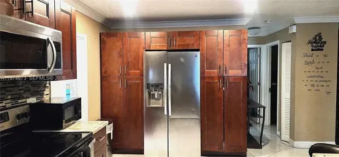 7707 SW 8th Street North Lauderdale FL 33068