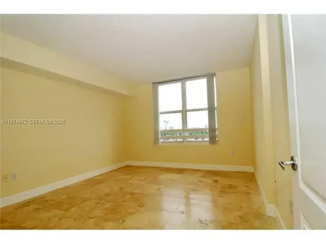 1800 Sunset Harbour Drive Miami Beach FL 33139