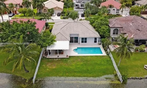 18335 NW 12th Street Pembroke Pines FL 33029