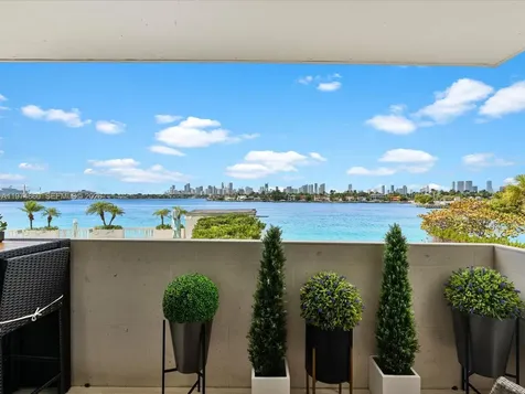 5 Island Avenue Miami Beach FL 33139