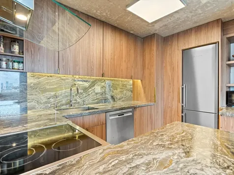 5 Island Avenue Miami Beach FL 33139