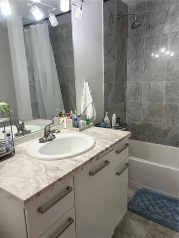 244 Biscayne Boulevard Miami FL 33132