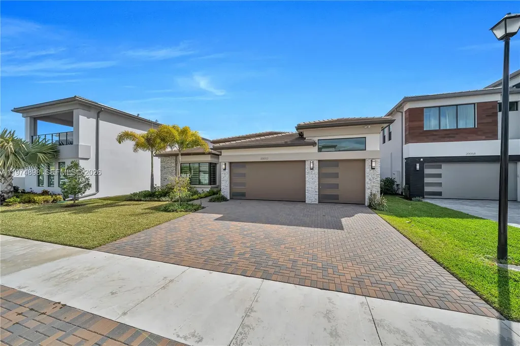 20052 Pacific Dunes Drive Boca Raton FL 33434